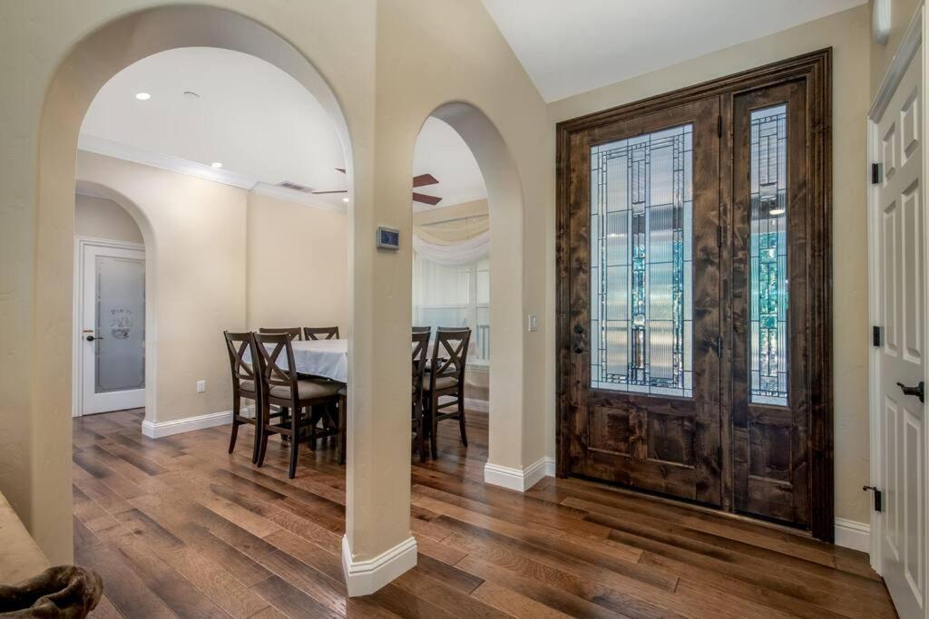 New Luxury Lake House In Pine Mountain Lake Close To Yosemite! Perfect For All Seasons! Great For Retreats, Getaways, Celebrations, And More! Groveland Buitenkant foto