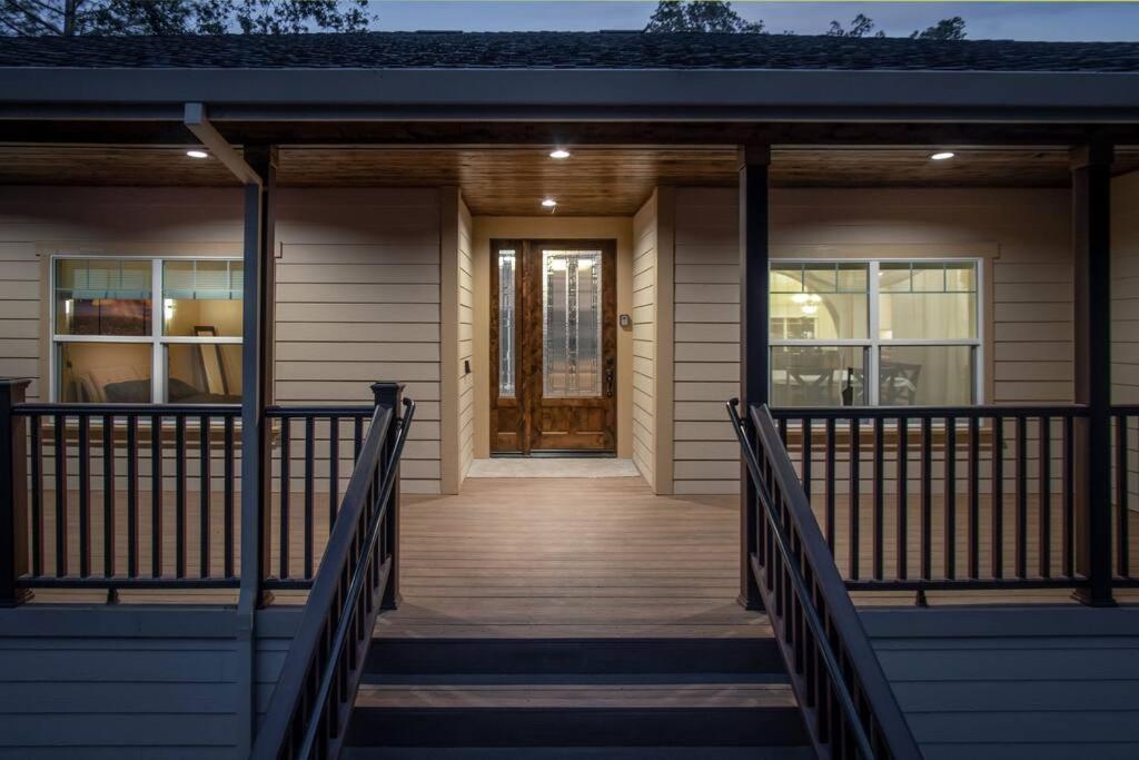 New Luxury Lake House In Pine Mountain Lake Close To Yosemite! Perfect For All Seasons! Great For Retreats, Getaways, Celebrations, And More! Groveland Buitenkant foto